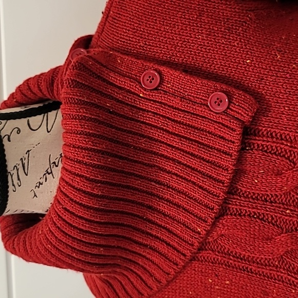 Long Sleeve Sweater With Cable Pattern on Front - Picture 2 of 9